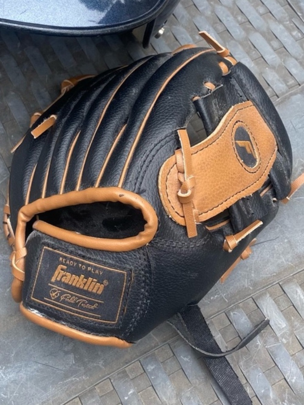Franklin Beginner Baseball Glove